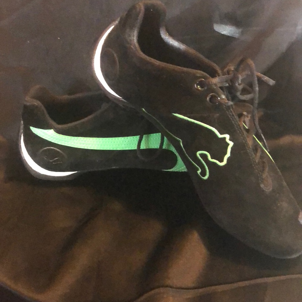 Ladies PUMA Future Cat Low Black/Green US7.5